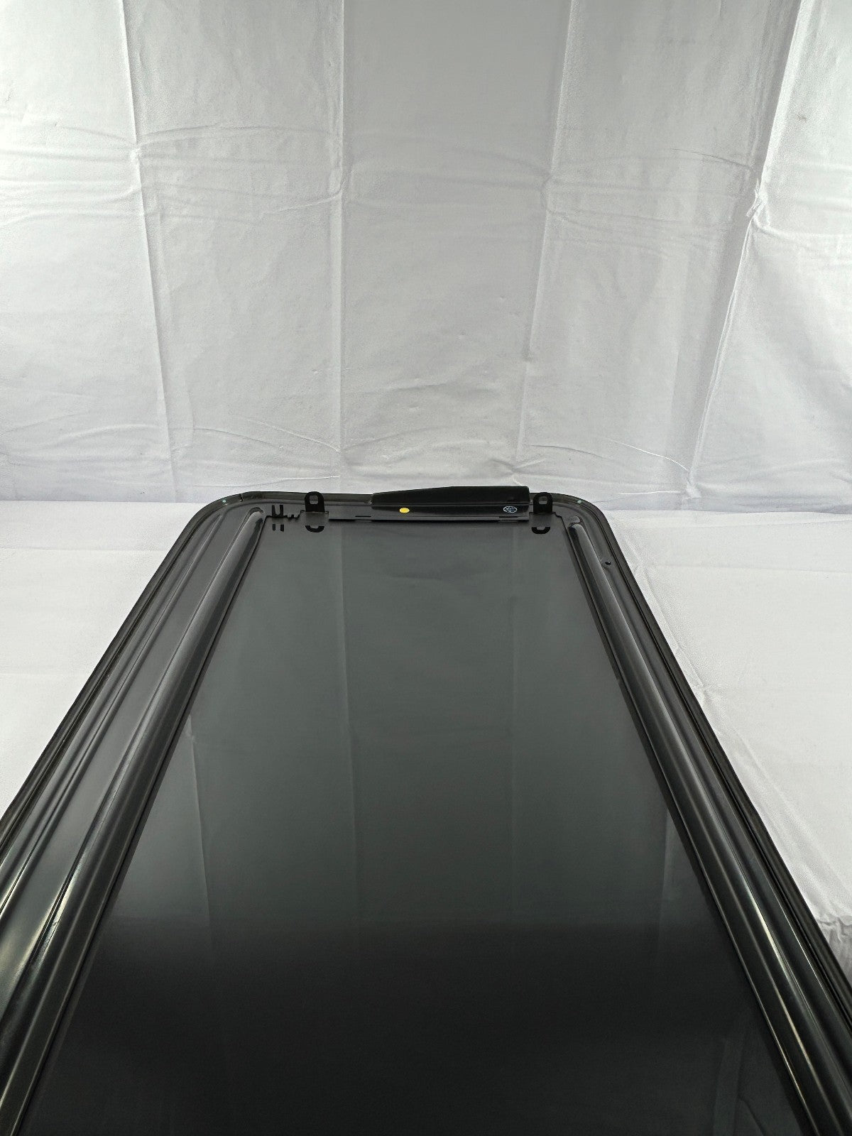 2007-2011 Toyota Camry Sunroof Glass Factory Used OEM 63201AA030