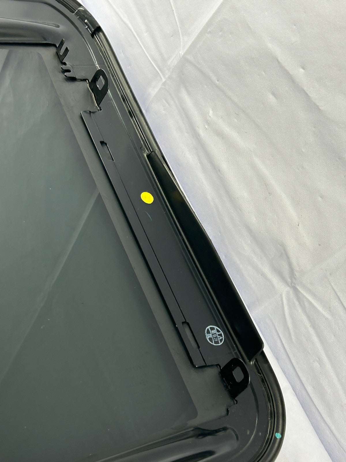 2007-2011 Toyota Camry Sunroof Glass Factory Used OEM 63201AA030