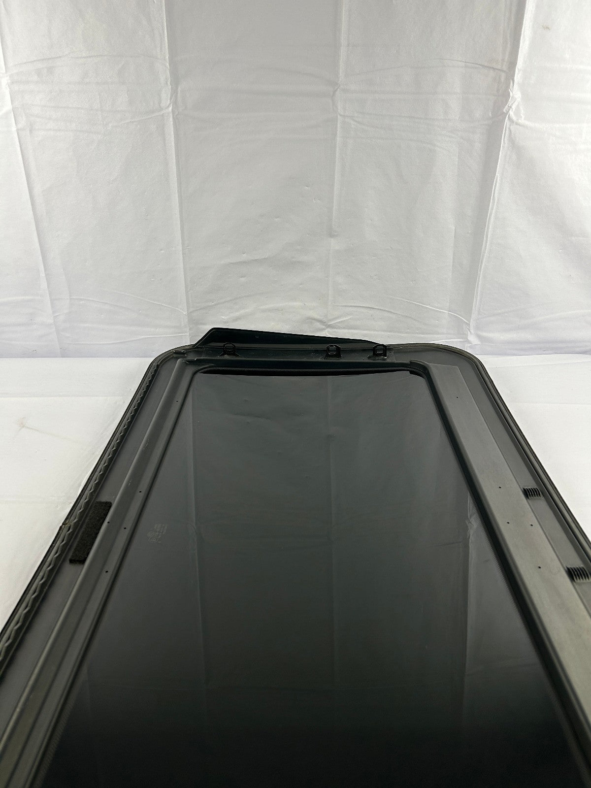 2005-2010 Volkswagen Jetta Roof Sunroof Window Glass Factory OEM