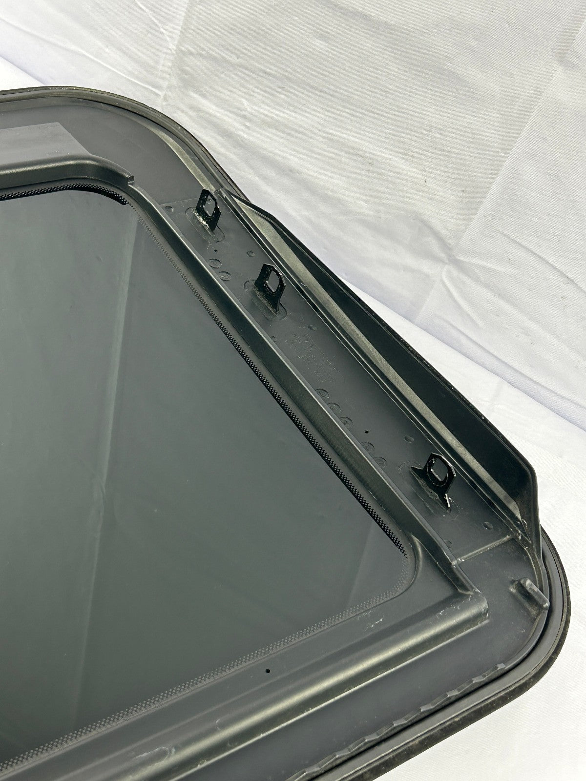 2005-2010 Volkswagen Jetta Roof Sunroof Window Glass Factory OEM