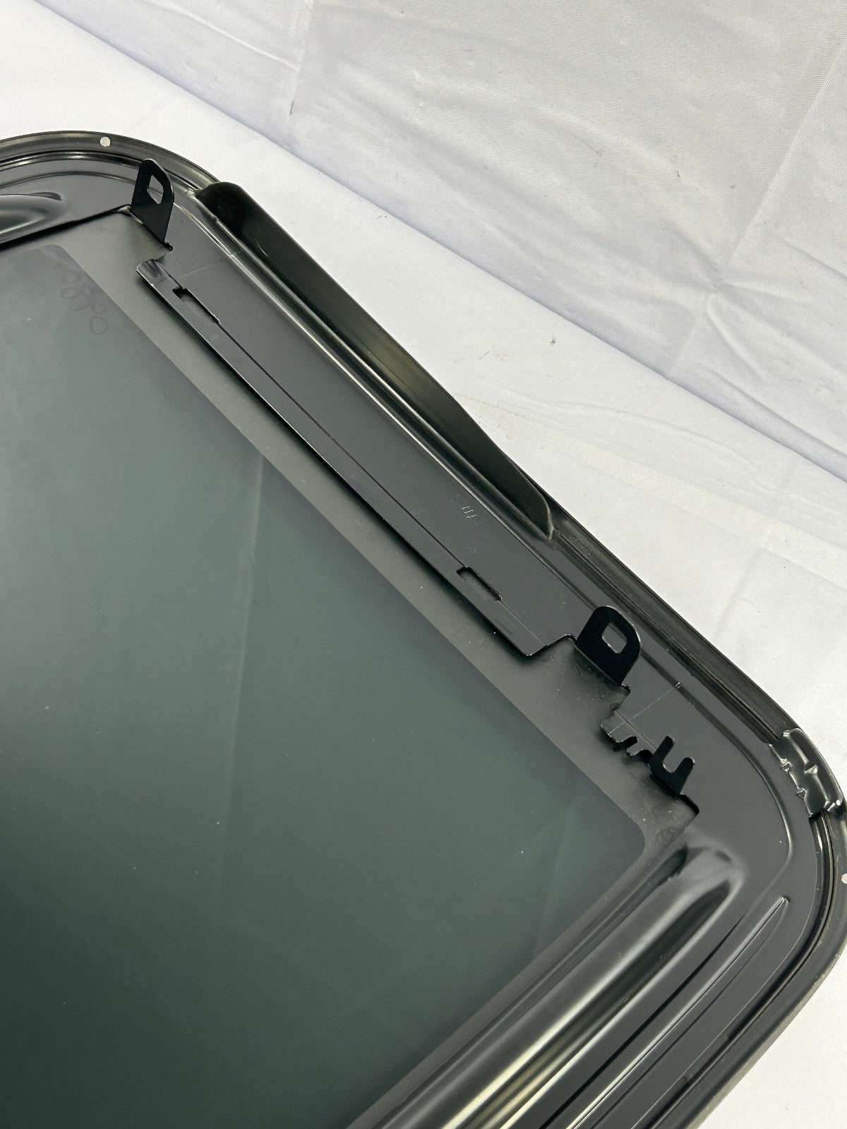2010-2013 SUZUKI KIZASHI SUNROOF SUN ROOF GLASS OEM 78711-57L00