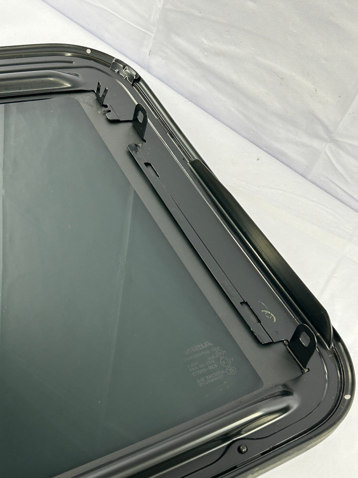 2010-2013 SUZUKI KIZASHI SUNROOF SUN ROOF GLASS OEM 78711-57L00