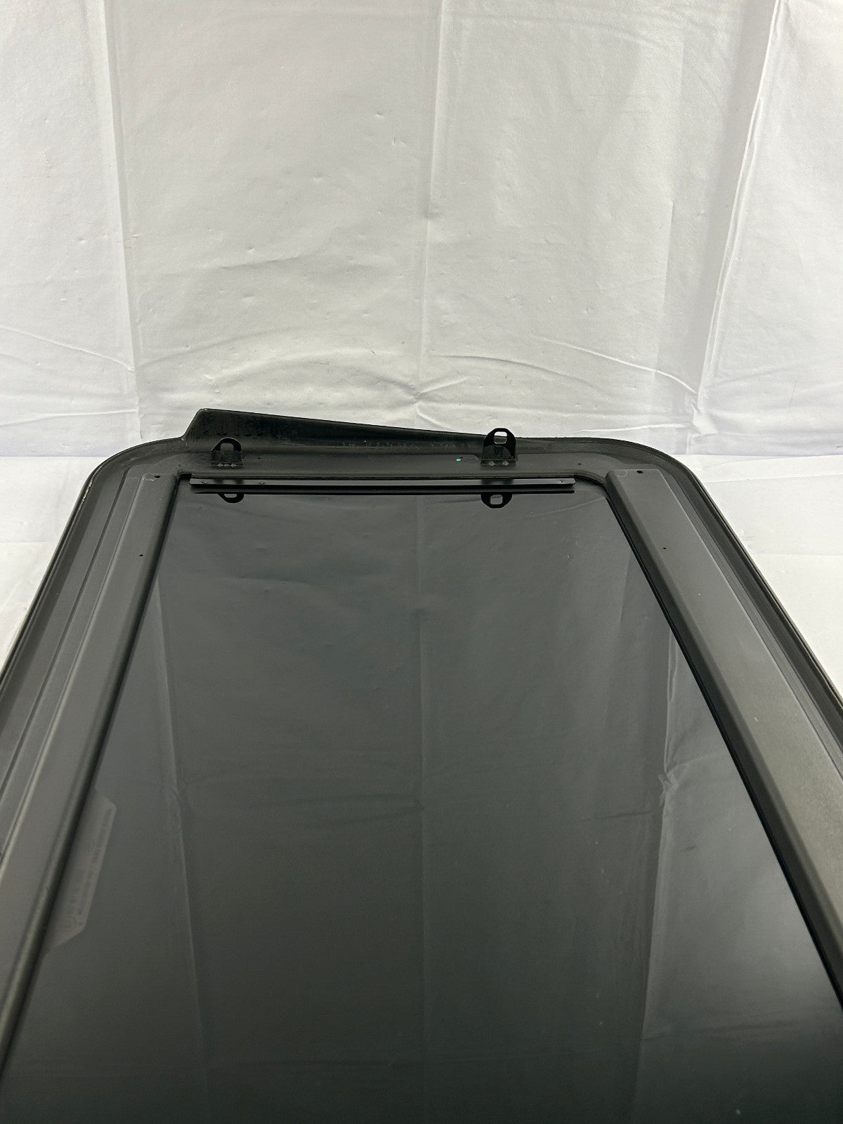2006-2013 Land Rover Range Rover Sport L320 FRONT SUNROOF GLASS OEM LR044746