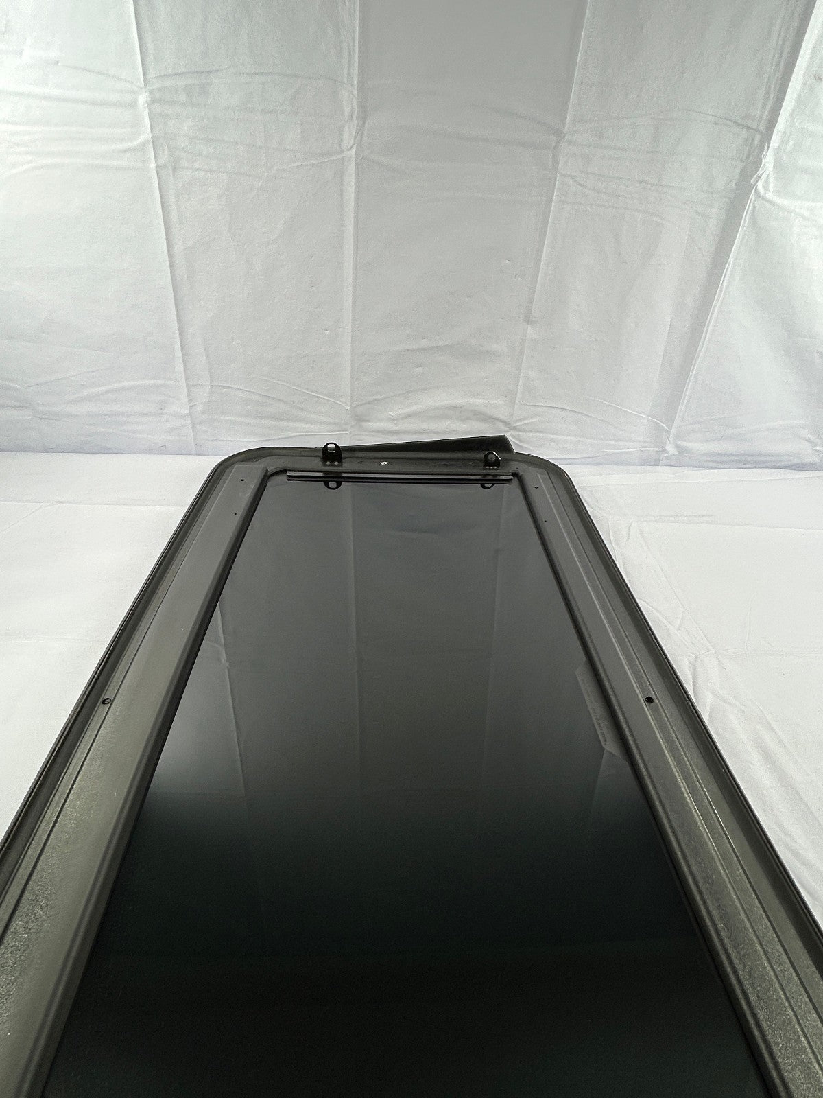 2006-2013 Land Rover Range Rover Sport L320 FRONT SUNROOF GLASS OEM LR044746