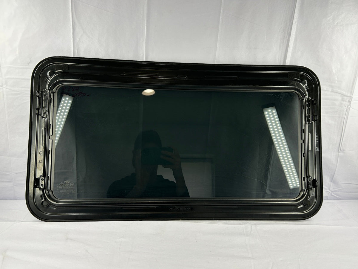 2005-2009 Hyundai Tucson Sunroof Roof Glass Window OEM 816102E000