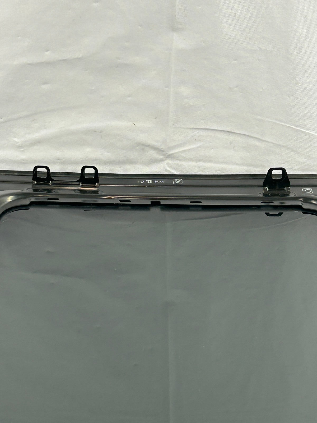 2005-2009 Hyundai Tucson Sunroof Roof Glass Window OEM 816102E000