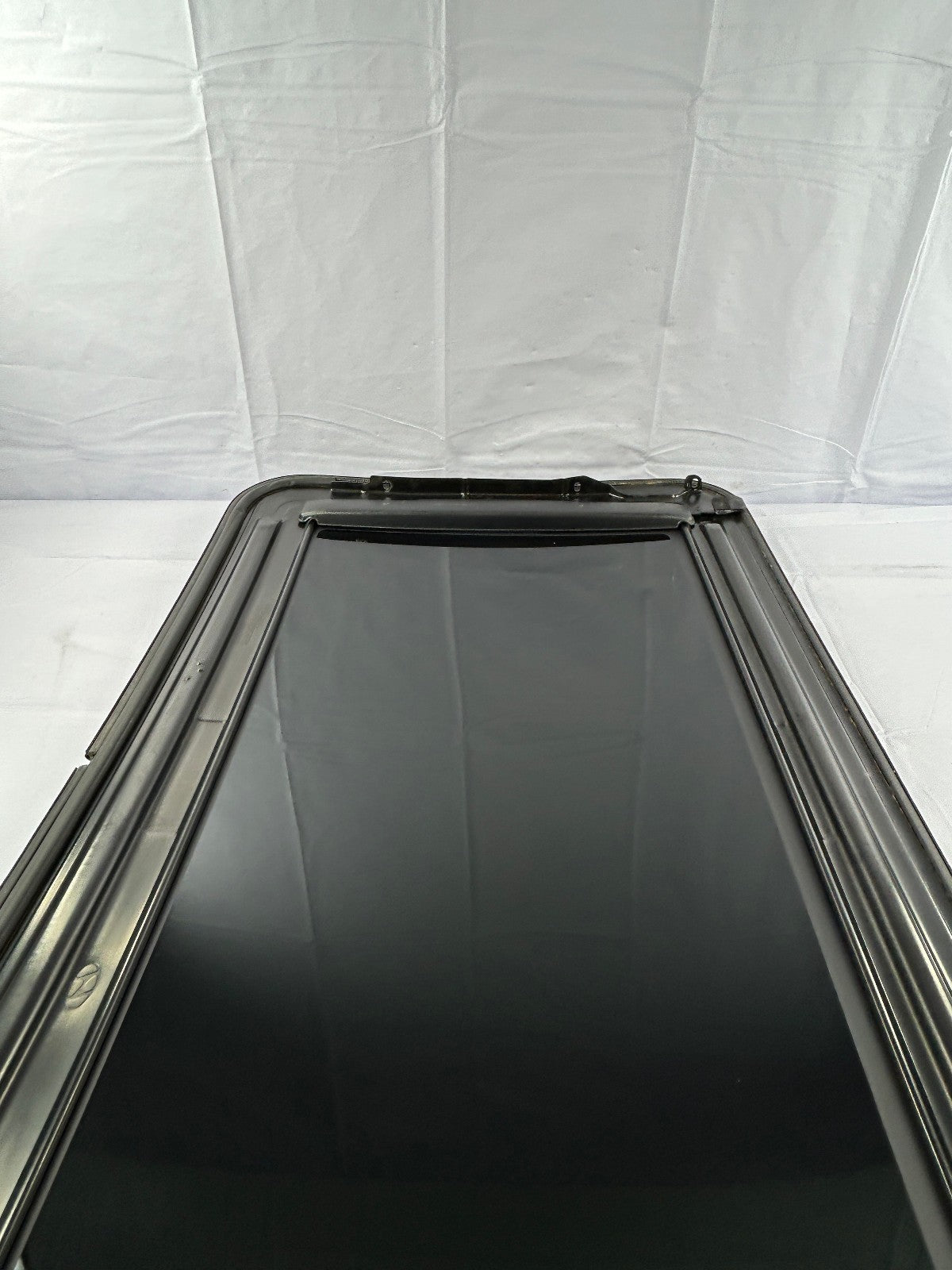 2003-2008 Hyundai Tiburon Sunroof Glass Factory OEM 81610-2C000