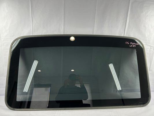 2004-2013 Toyota Highlander Sun Roof Sunroof Window Glass Factory 63201-0E030