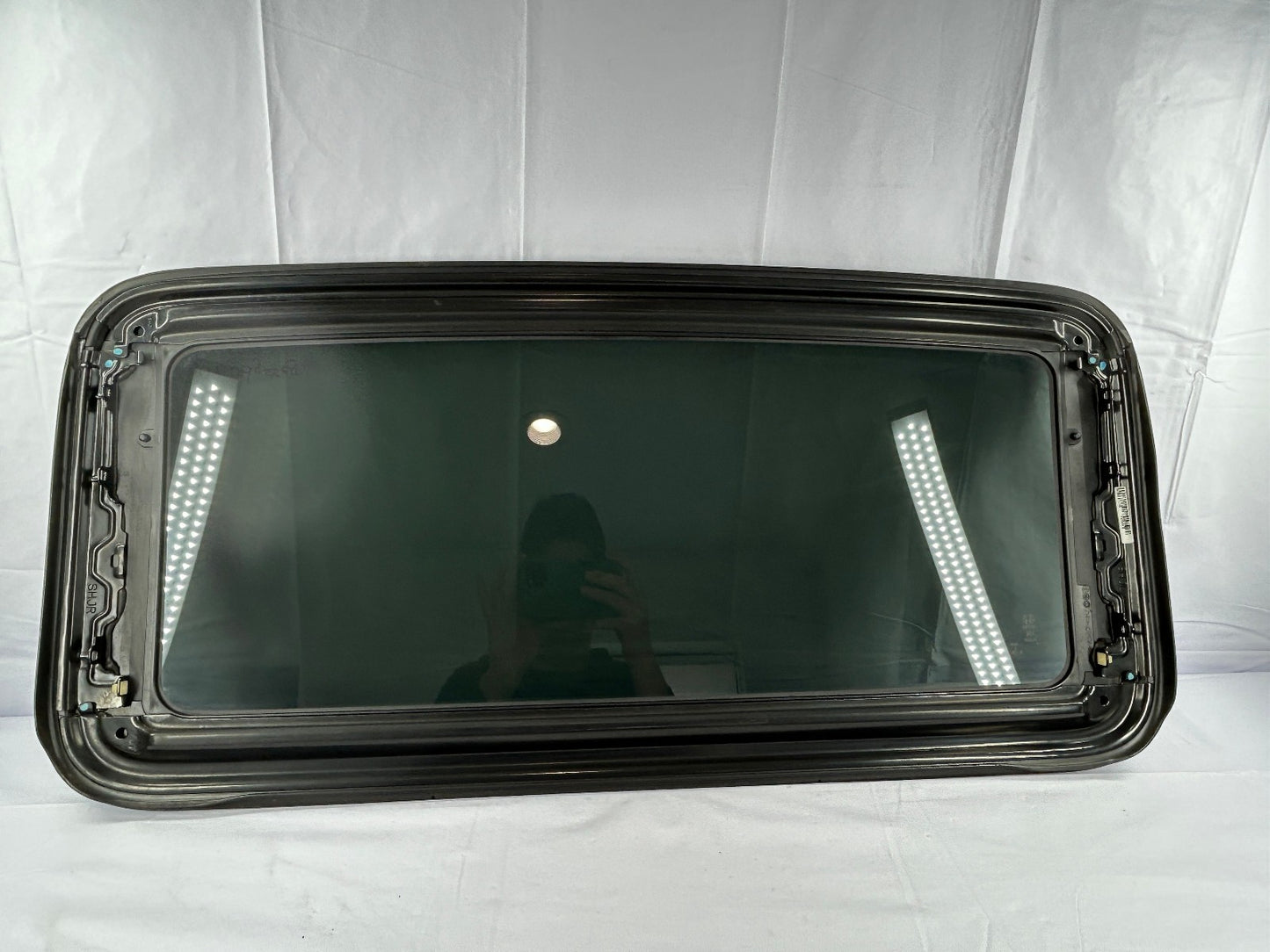 2005-2010 Honda Odyssey Sun Roof Sunroof Window Glass OEM 70200-SHJ-A42