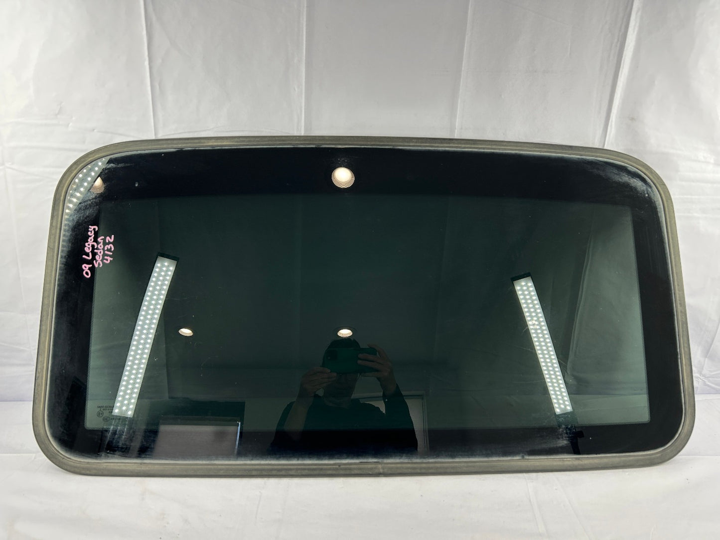 2005-2009 Subaru Legacy SEDAN Sunroof Moon Roof Glass Panel OEM 65430AG02A