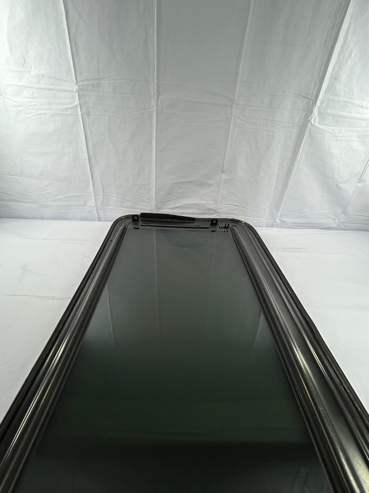 2007-2011 Toyota Camry Sunroof Glass Factory Used OEM 63201AA030