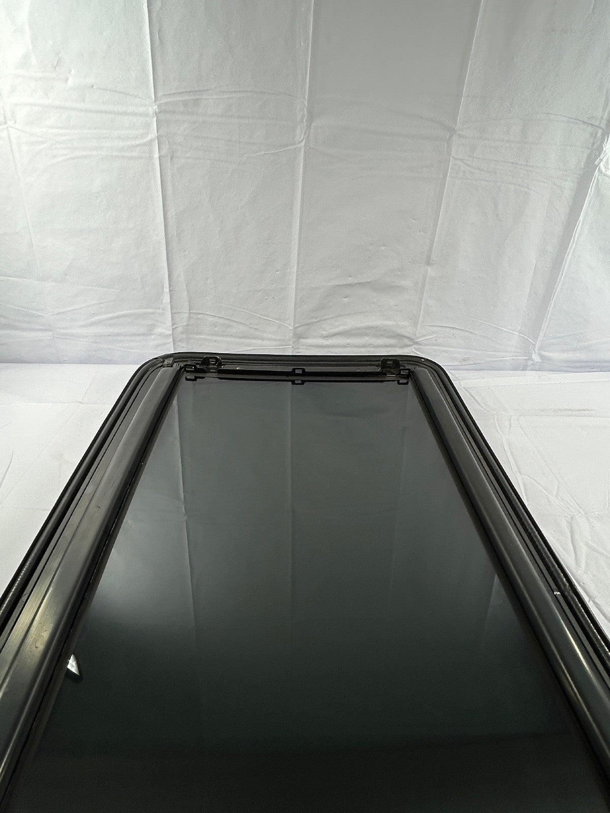 2000-2004 Toyota Avalon Sun Roof Sunroof Window Glass Factory OEM
