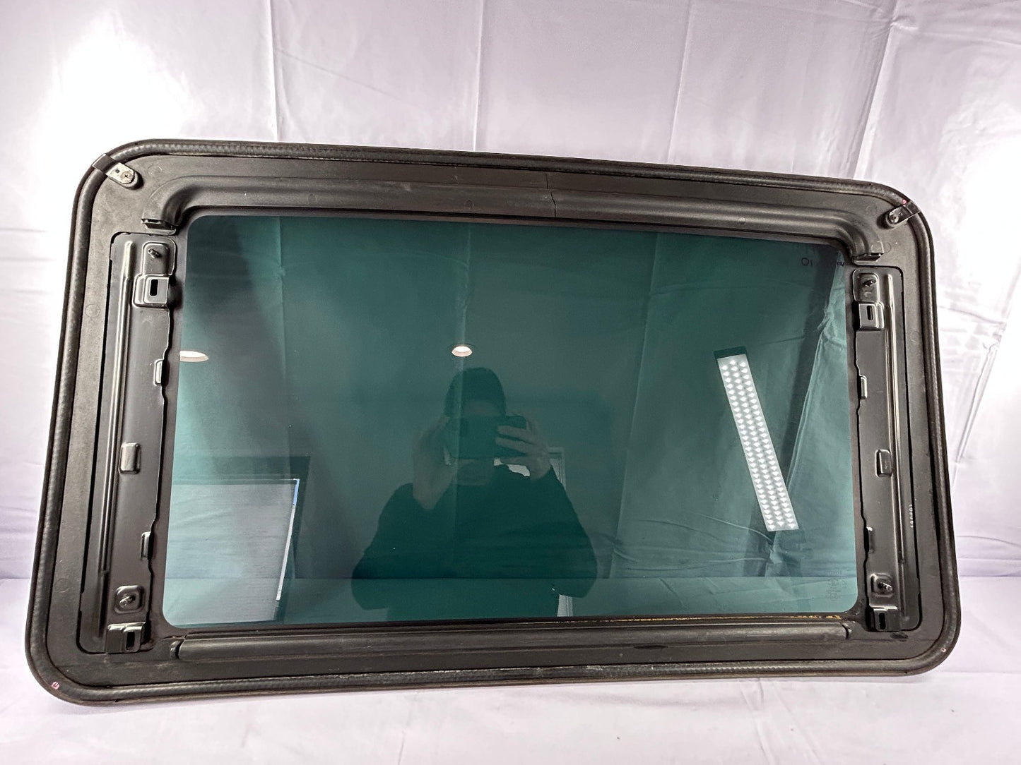 1996-2002 Toyota 4Runner Sunroof Glass Factory OEM 6320135040