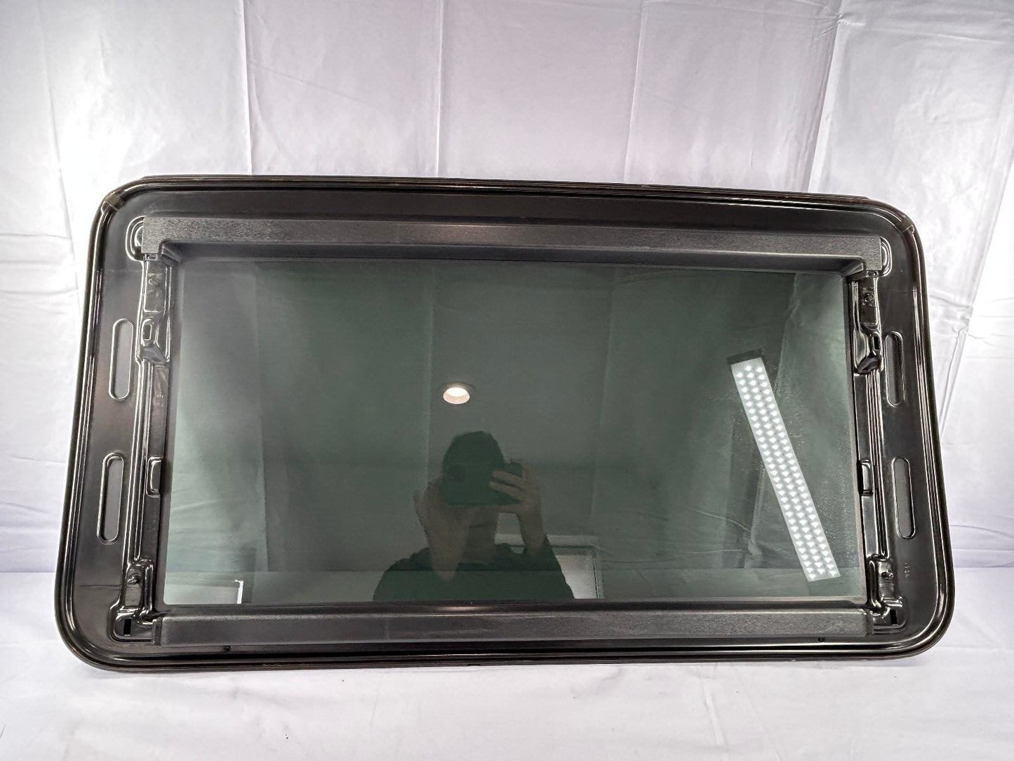 2001-2003 Toyota Highlander Sun Roof Sunroof Window Glass Factory OEM