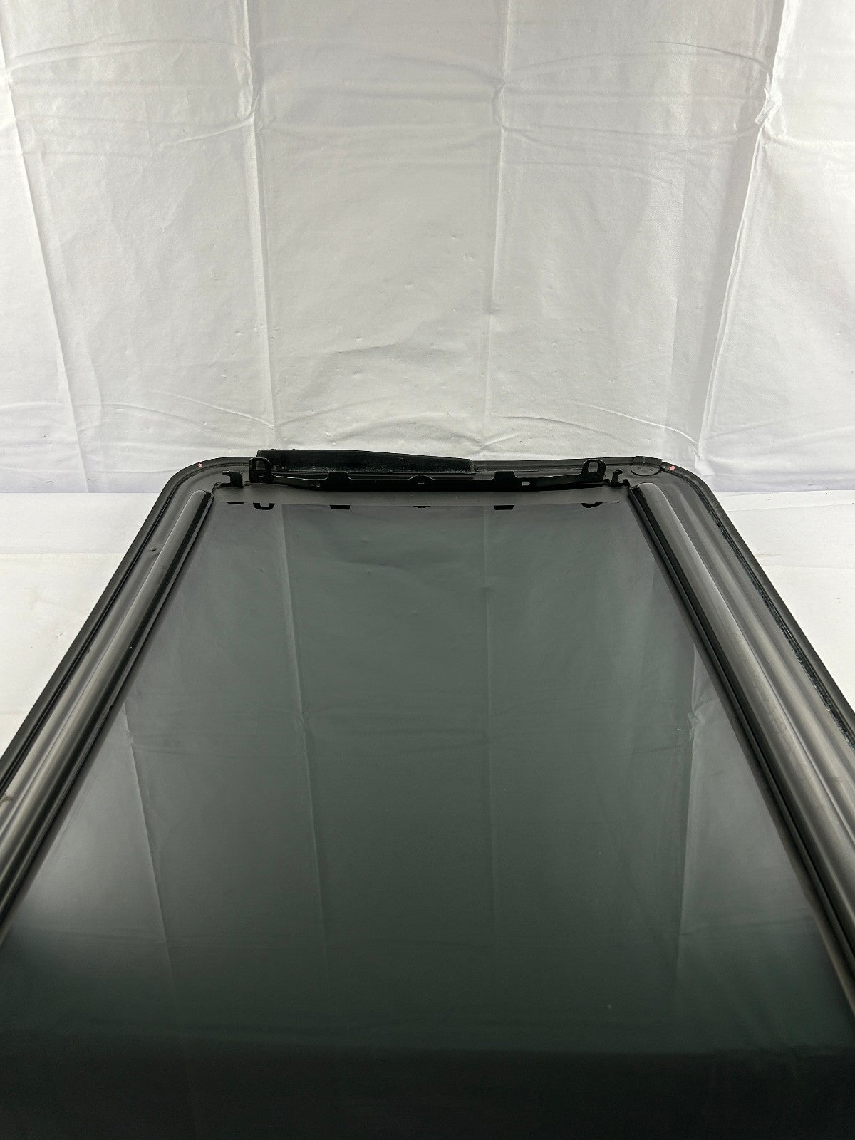 2004-2010 Toyota SIENNA Sunroof Moonroof Glass, Glass Only 63201AE010