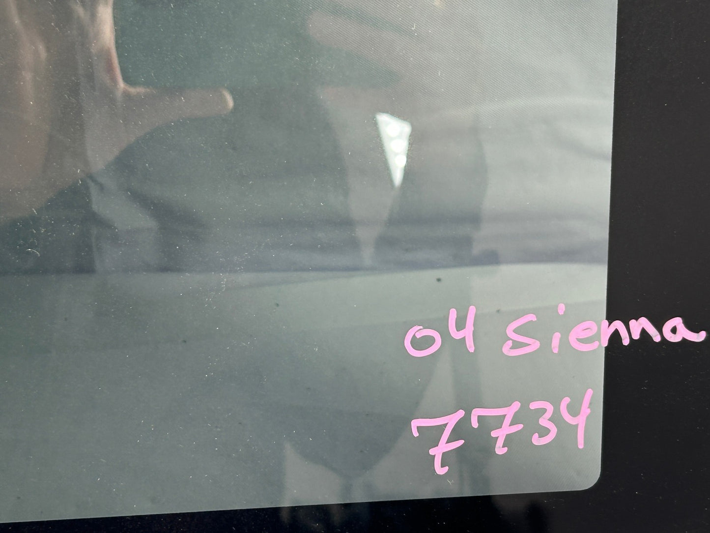 2004-2010 Toyota SIENNA Sunroof Moonroof Glass, Glass Only 63201AE010