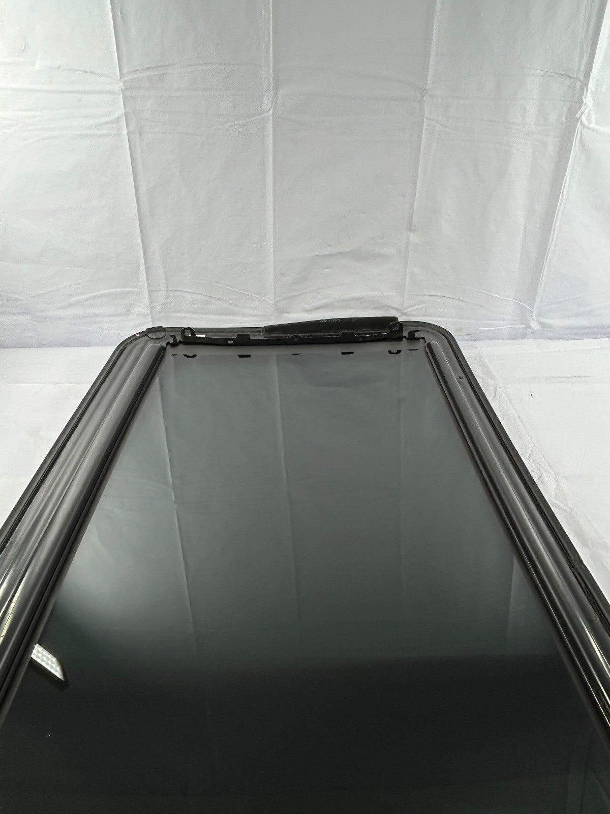 2004-2010 Toyota SIENNA Sunroof Moonroof Glass, Glass Only 63201AE010