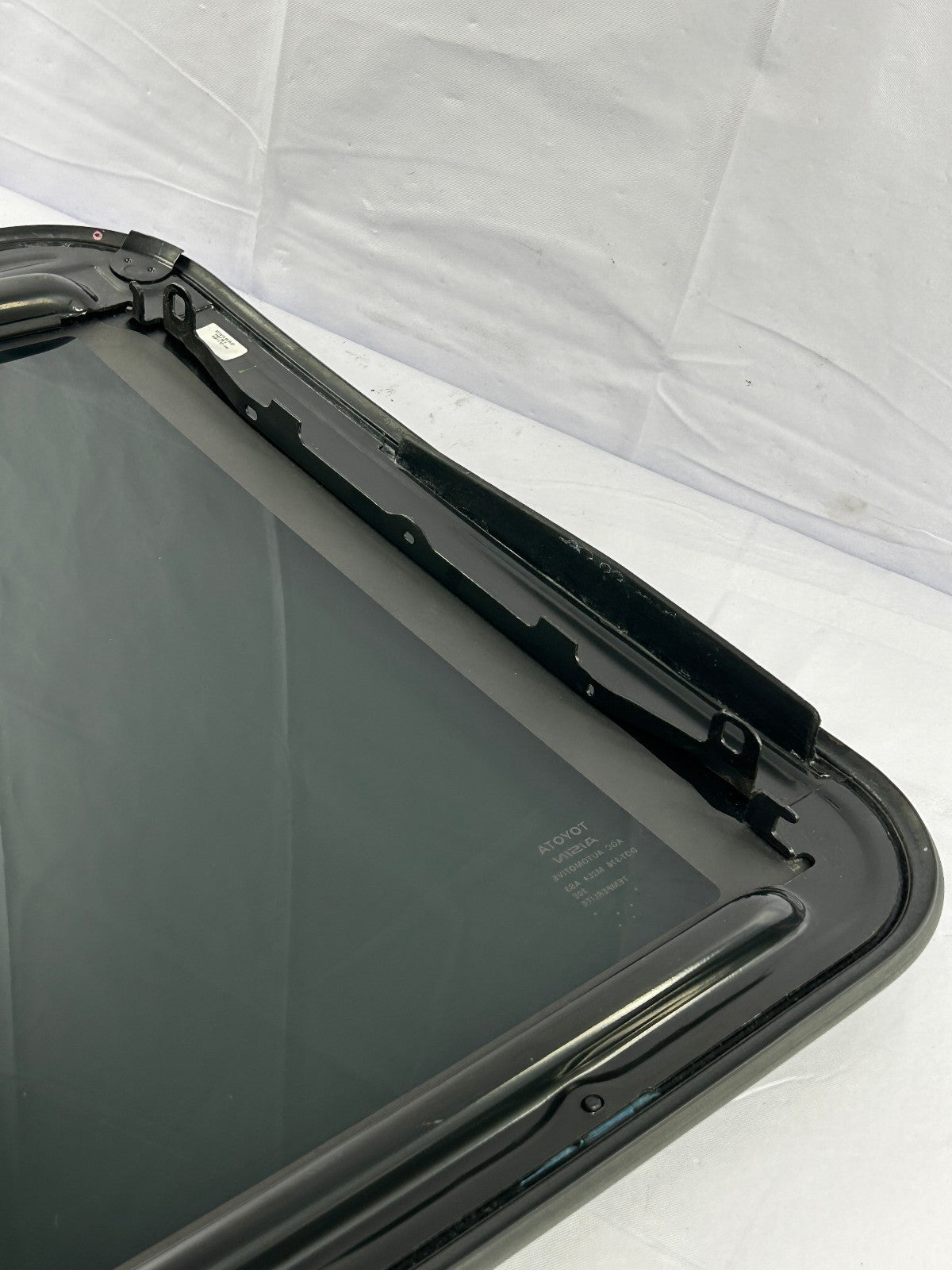 2004-2010 Toyota SIENNA Sunroof Moonroof Glass, Glass Only 63201AE010