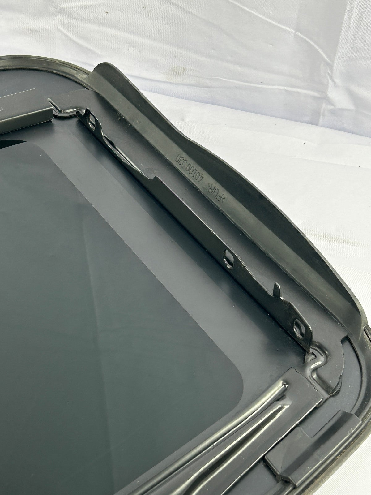 2010-2016 Land Rover LR4 Front Sunroof Sun Moon Roof Glass Panel LR044767 OEM