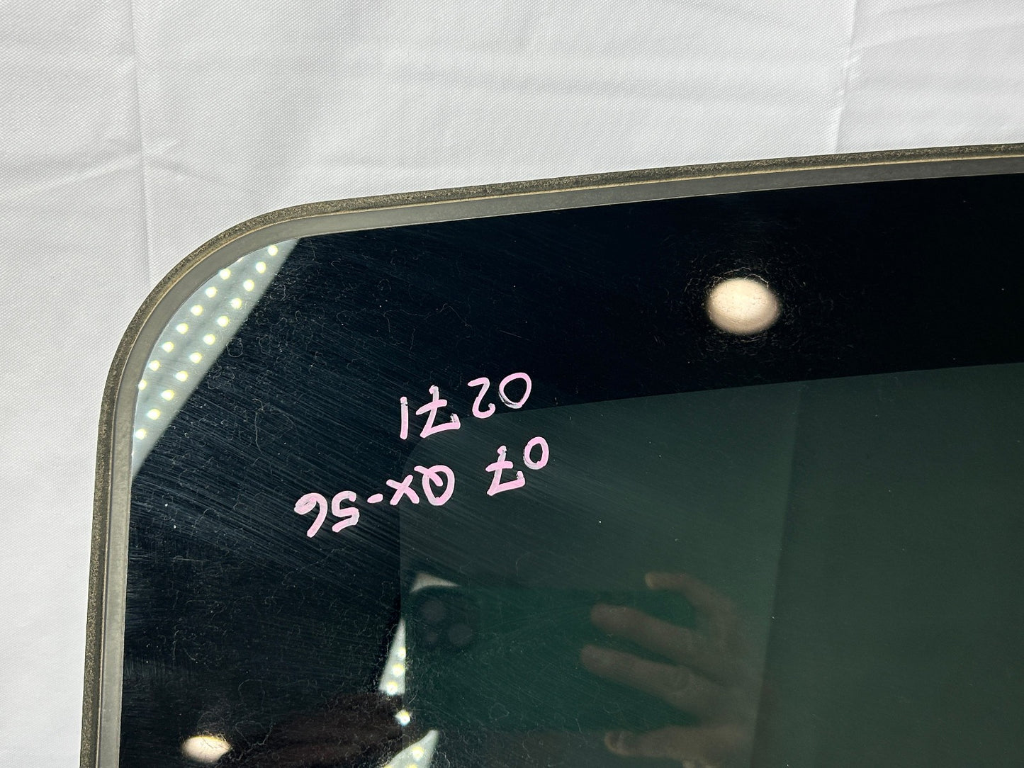 2004-2010 Infiniti QX56 Sunroof Moon Roof Window Glass OEM 912107S010