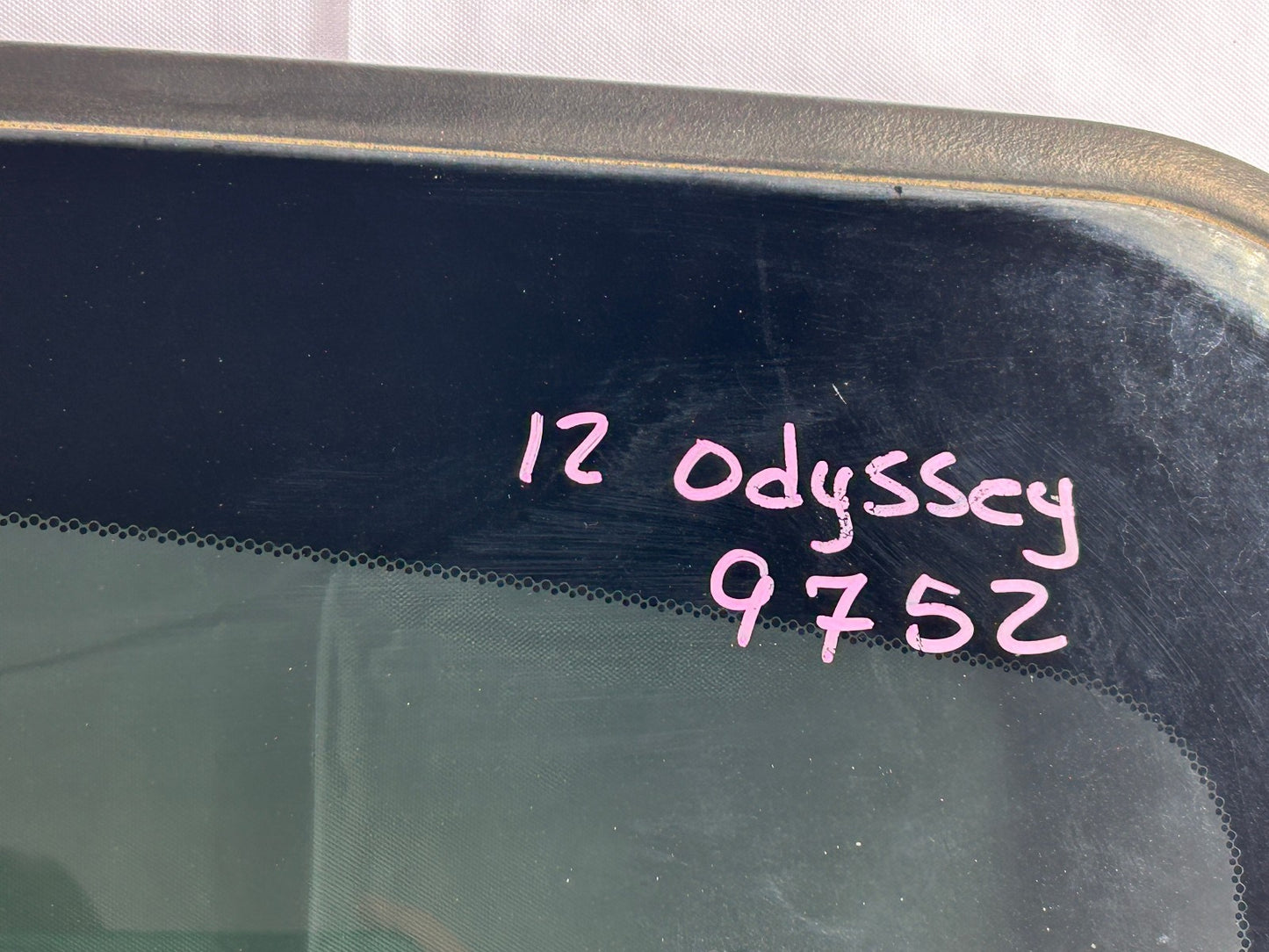 2005-2010 Honda Odyssey Sun Roof Sunroof Window Glass OEM