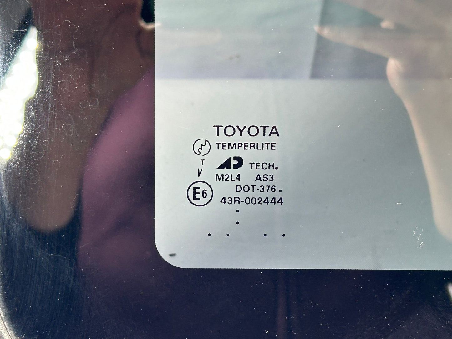 2000-2004 Toyota Avalon Sun Roof Sunroof Window Glass Factory OEM 63201-AC010