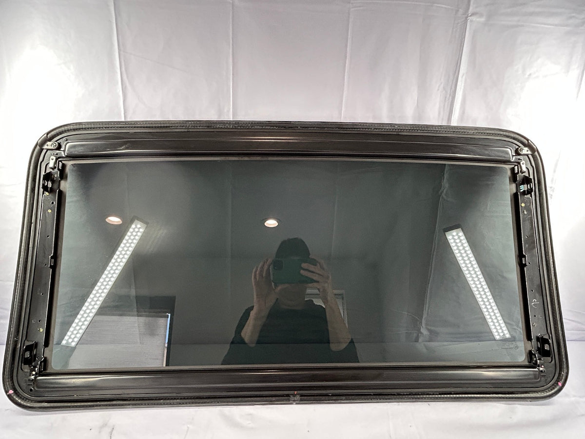 2000-2004 Toyota Avalon Sun Roof Sunroof Window Glass Factory OEM 63201-AC010