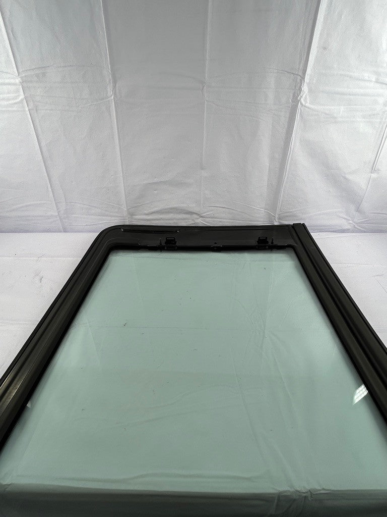 2005-2009 Subaru Legacy Outback Rear Sunroof Moonroof Glass 65430AG01B