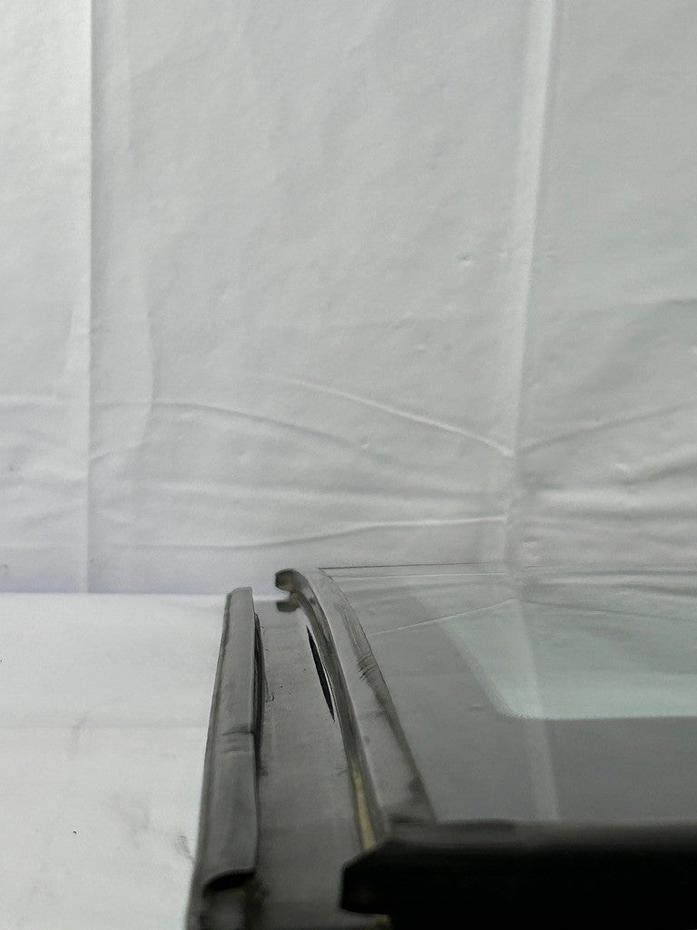 2005-2009 Subaru Legacy Outback Rear Sunroof Moonroof Glass 65430AG01B