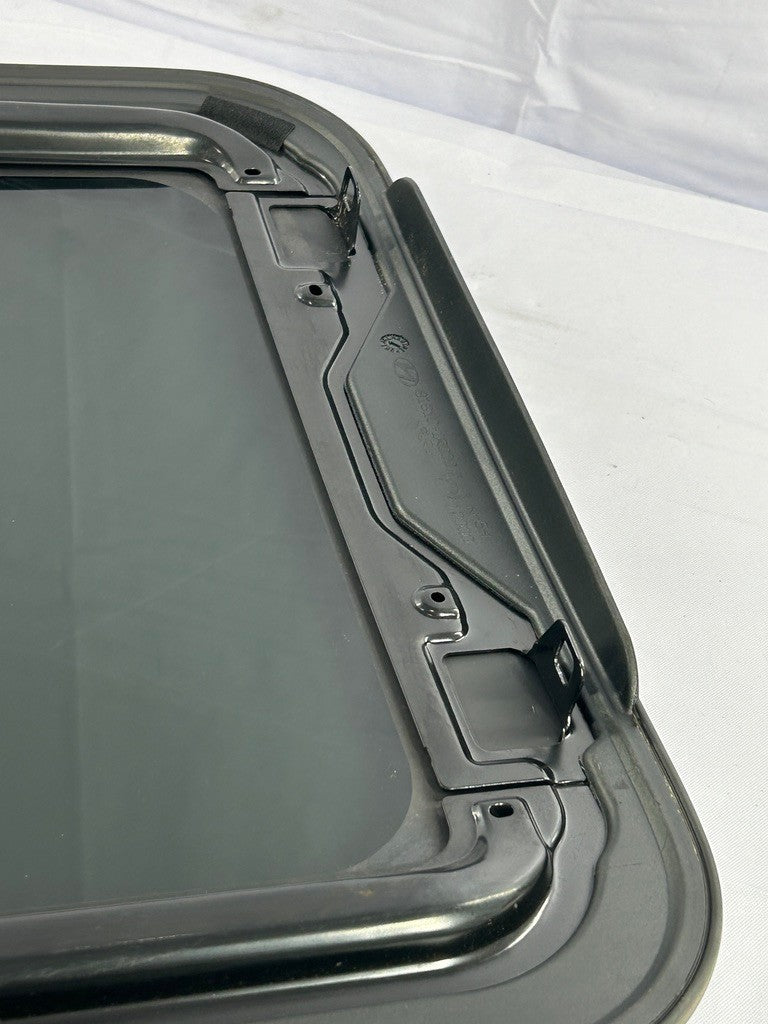 2014-2018 Kia Forte Sunroof Moonroof Window Glass OEM 81610-1R000