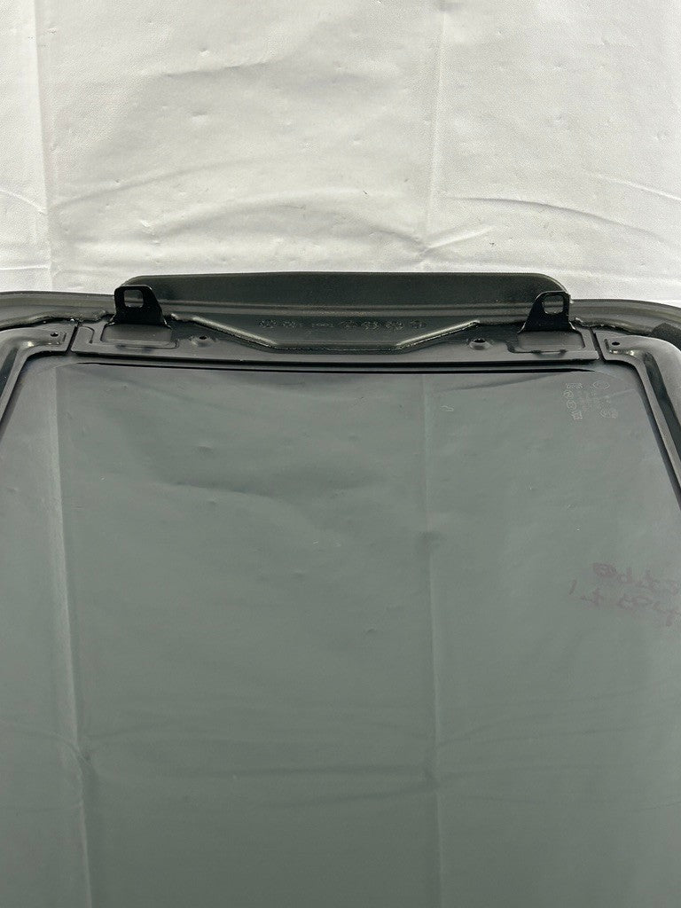 2014-2018 Kia Forte Sunroof Moonroof Window Glass OEM 81610-1R000