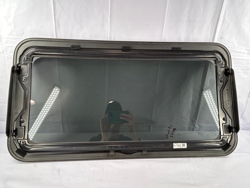 2014-2018 Kia Forte Sunroof Moonroof Window Glass OEM 81610-1R000