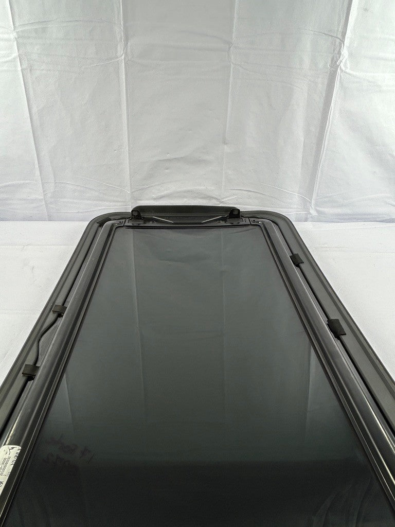 2014-2018 Kia Forte Sunroof Moonroof Window Glass OEM 81610-1R000