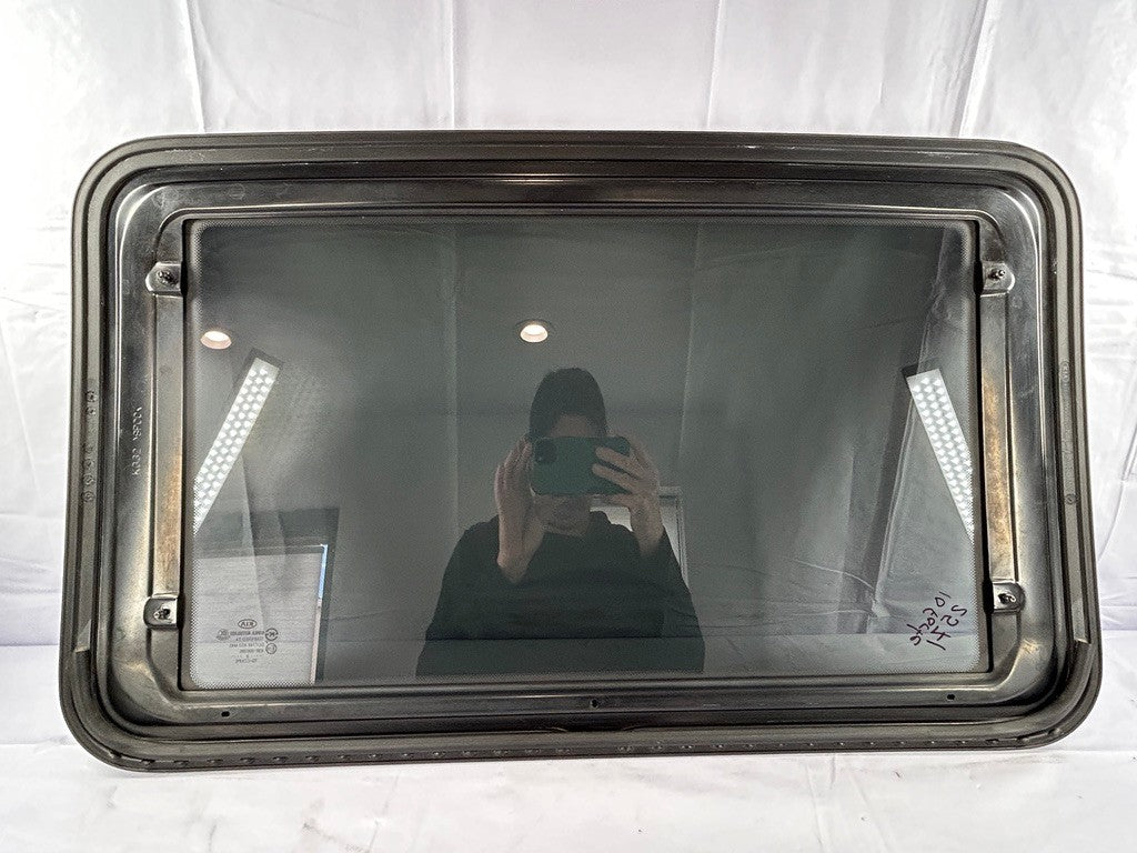 2010-2013 Kia Forte Sunroof Moonroof Window Glass OEM 81610-1M000