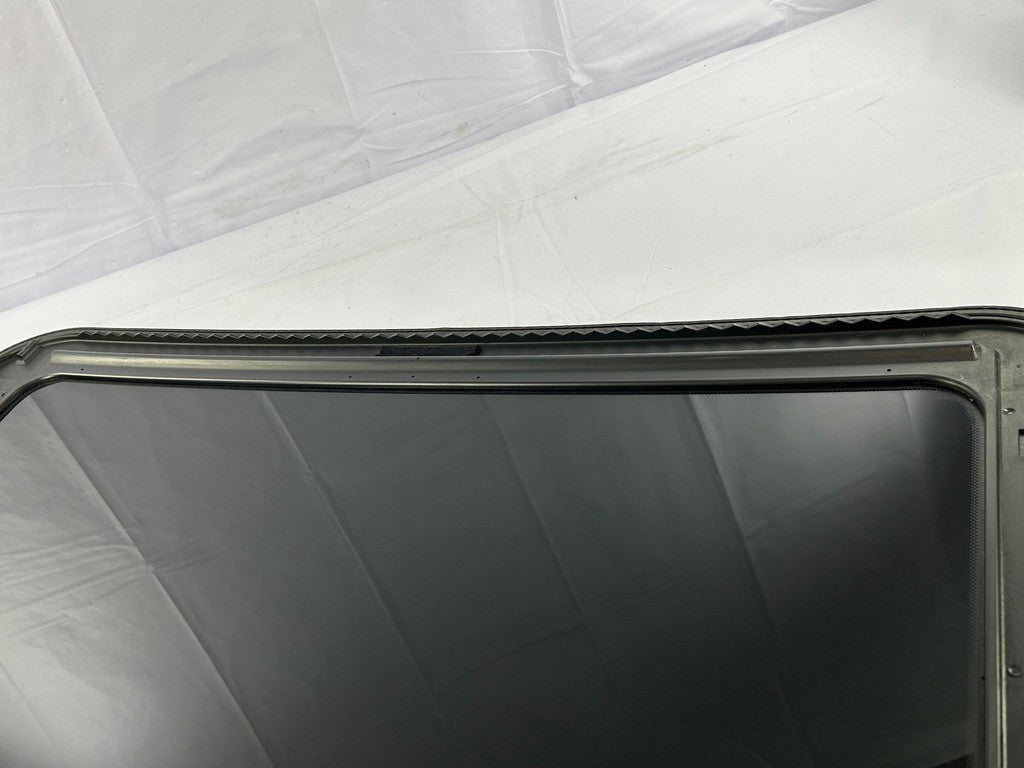 2006-2010 Volkswagen VW Rabbit Sunroof Factory OEM 1K6877071