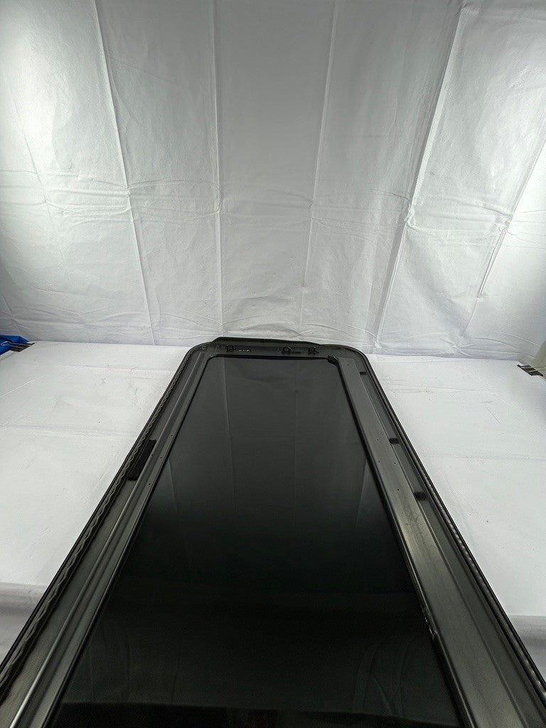 2006-2010 Volkswagen VW Rabbit Sunroof Factory OEM 1K6877071