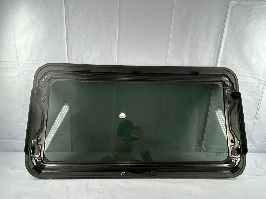 2014-2018 Kia Forte Sunroof Moonroof Window Glass OEM 81610-1R000