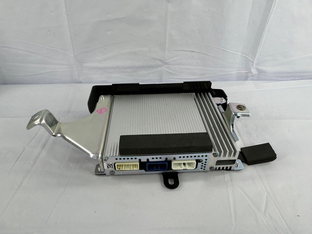 2005-2009 Subaru Outback Harman Kardon Power Amplifier Amp 86221AG10A OEM