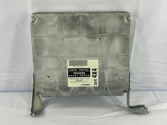 2003 Toyota Sequoia Engine Computer ECU 4X4 4.7L V8 89661-0C490 OEM