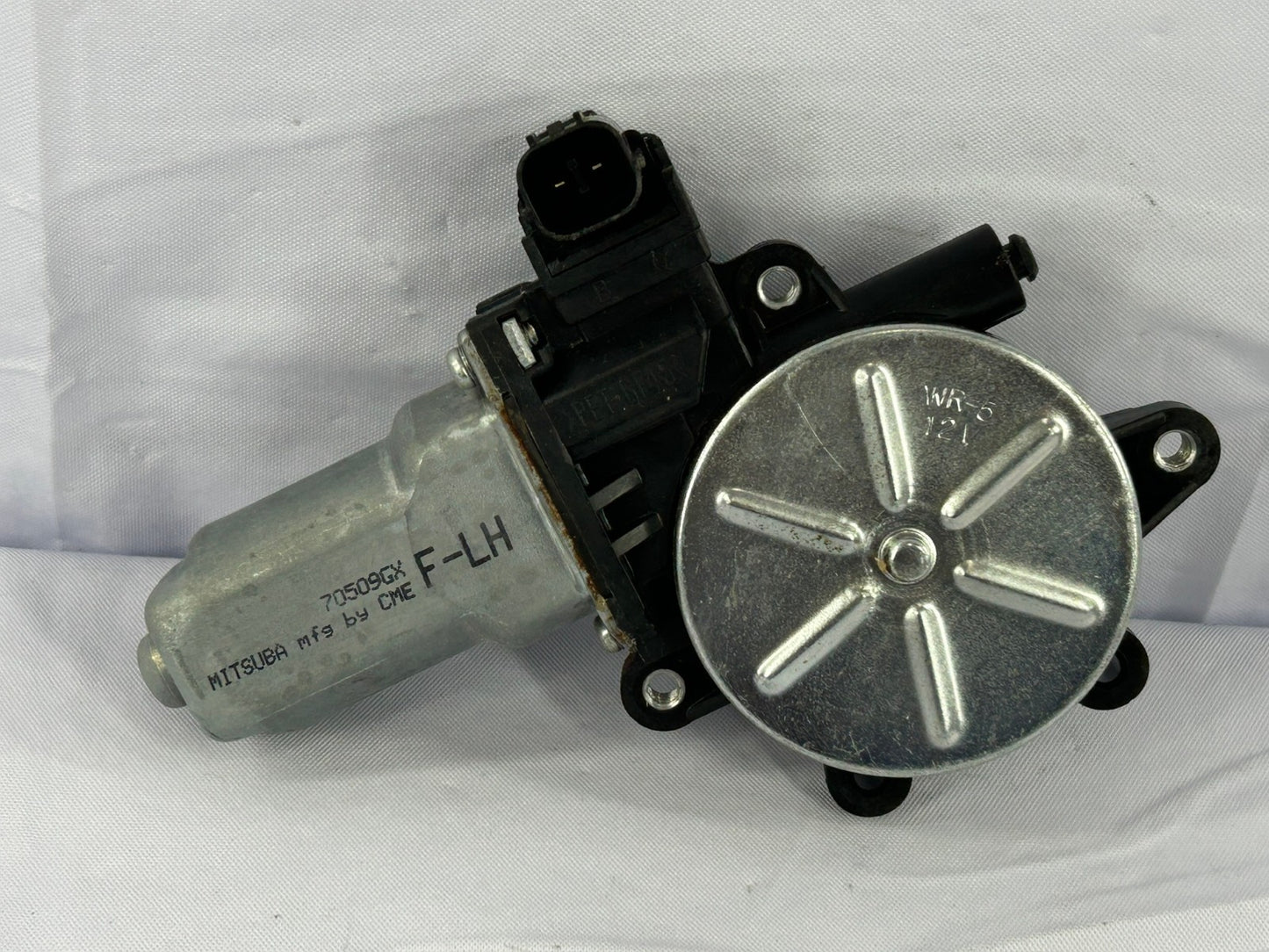 2005-2009 Subaru Outback Front Left Driver Power Door Window Motor OEM
