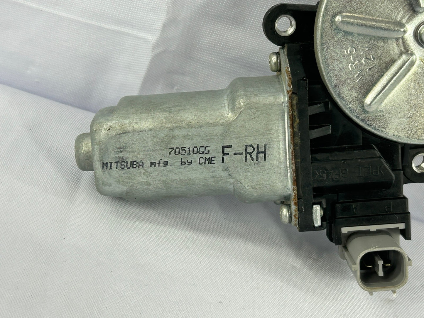 2005-2009 Subaru Outback Front Right Power Door Window Motor OEM