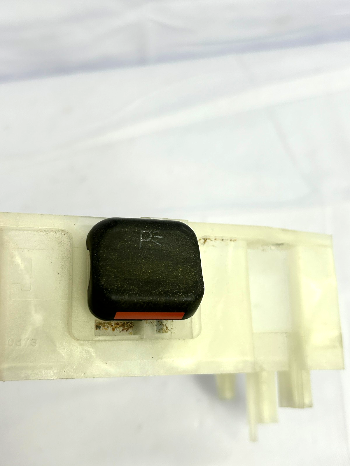 2008-2009 Subaru Outback Steering Column Combination Switch Mount Parking Light