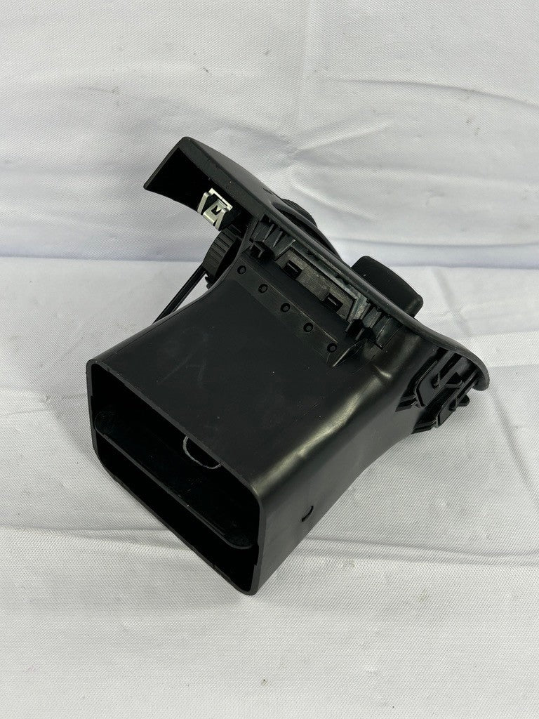 2008-2009 Subaru Outback Right Dashboard Air Vent 66110AG00C OEM