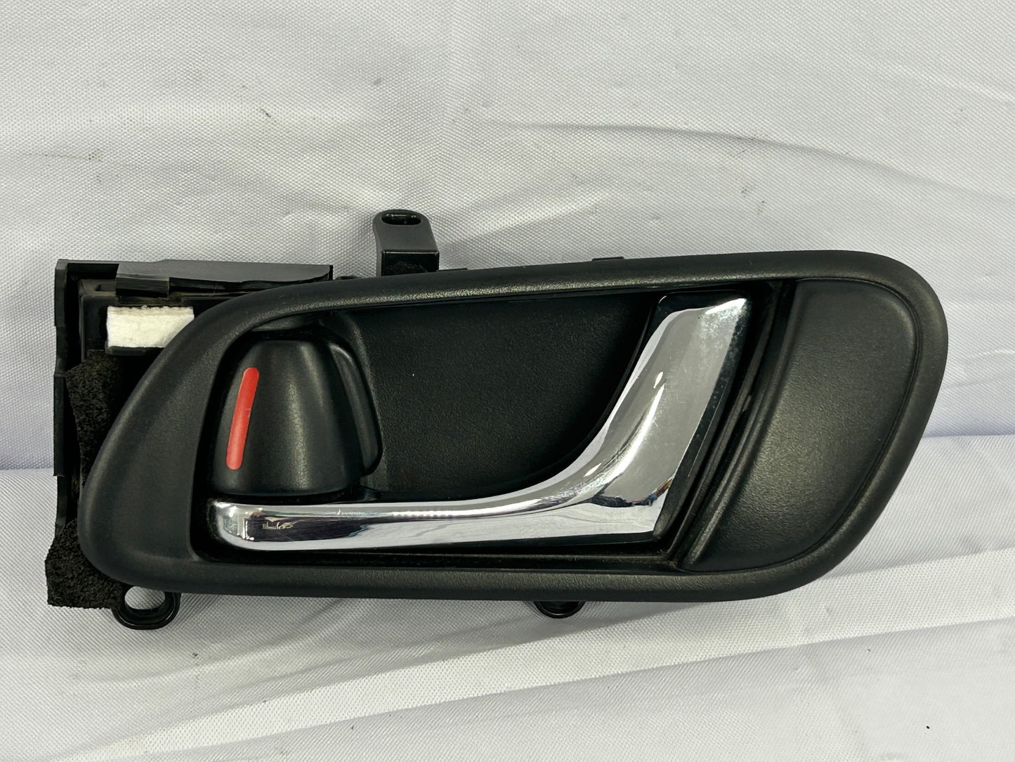 2008-2009 Subaru Outback L.L. Bean Rear Left Interior Door Handle OEM