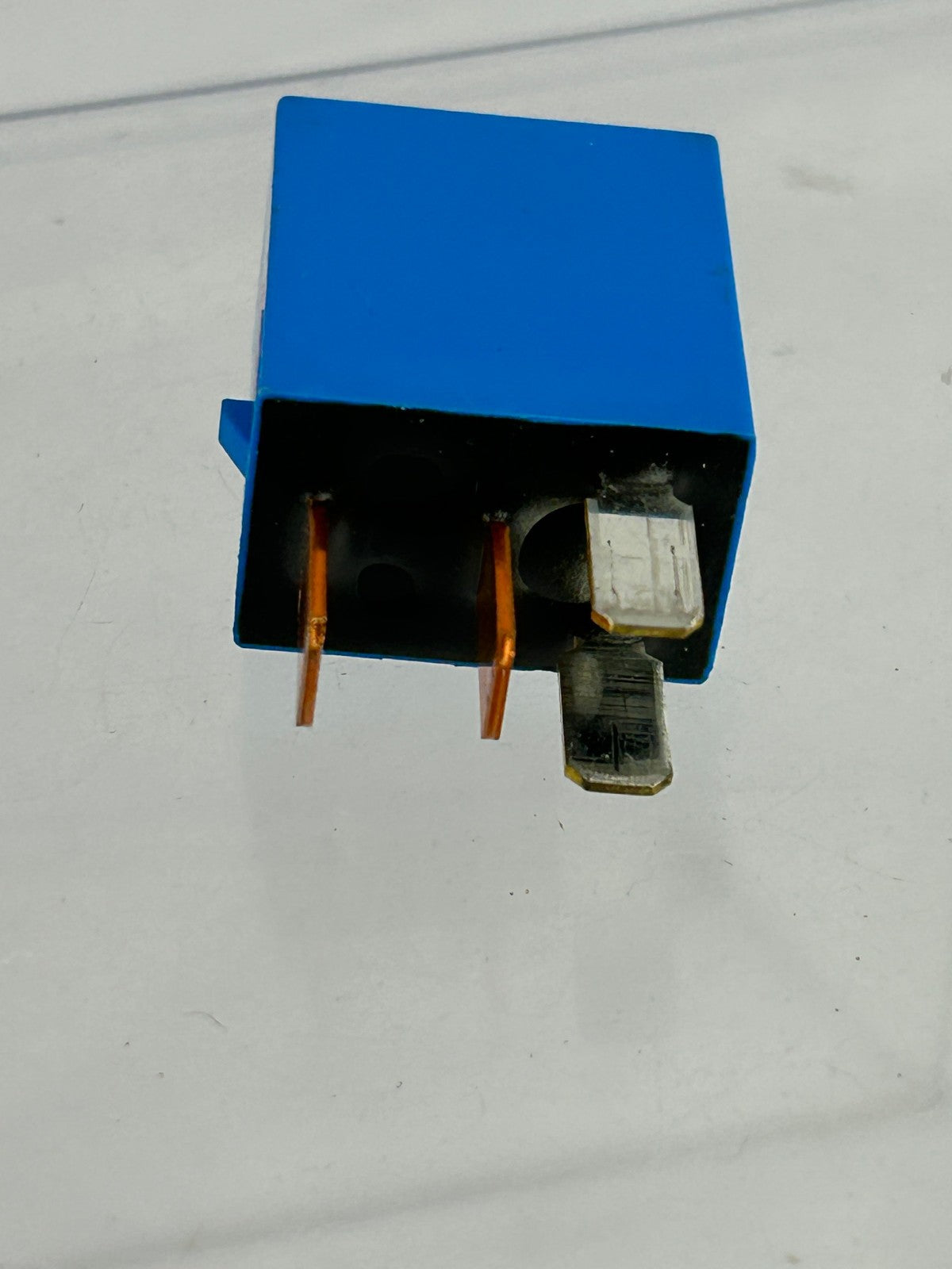 2005-2009 Subaru Legacy Outback Accessory Power Relay Module 07-003 2 2 7502 OEM