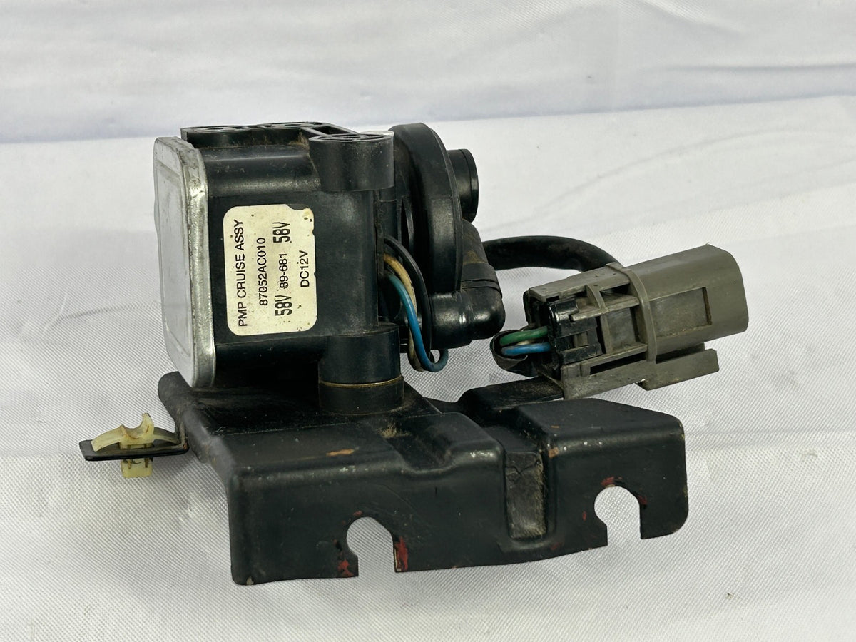 1995-1997 Subaru Legacy Cruise Control Pump Unit OEM 87052AC010
