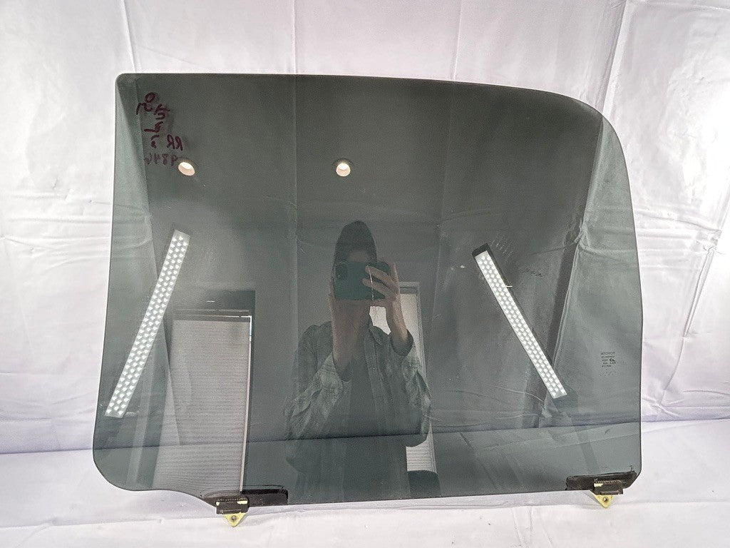 2004-2006 Toyota Tundra Double Cab Right Rear Window Glass OEM