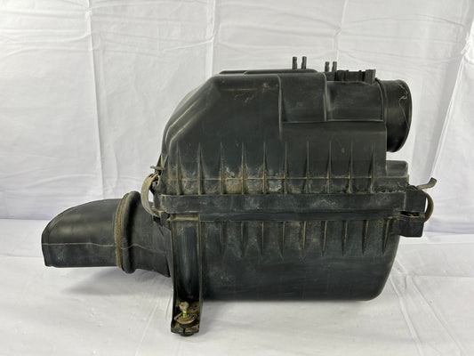 2000-2006 Toyota Tundra Air Filter and Housing Assembly OEM