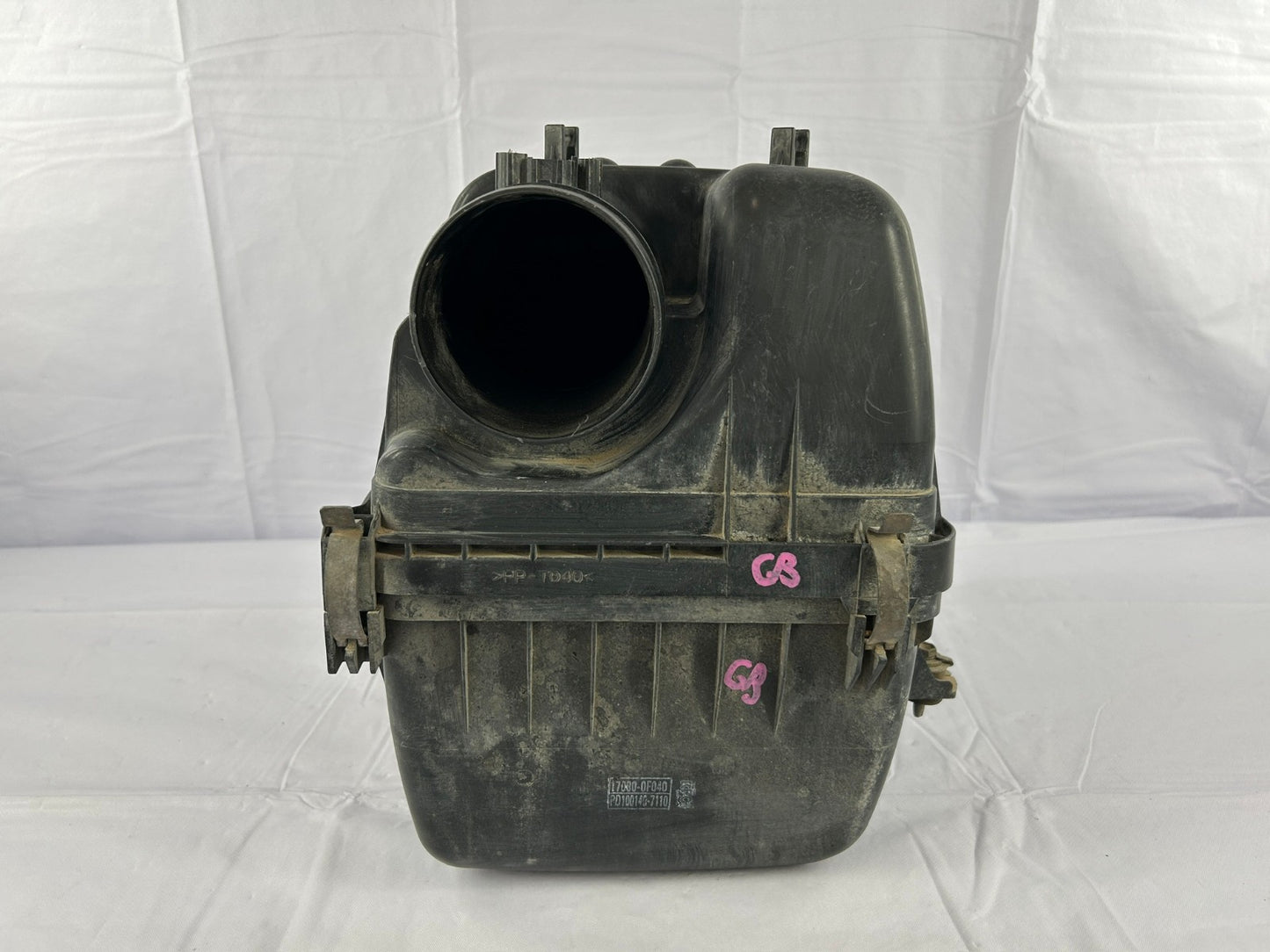 2000-2006 Toyota Tundra Air Filter and Housing Assembly OEM