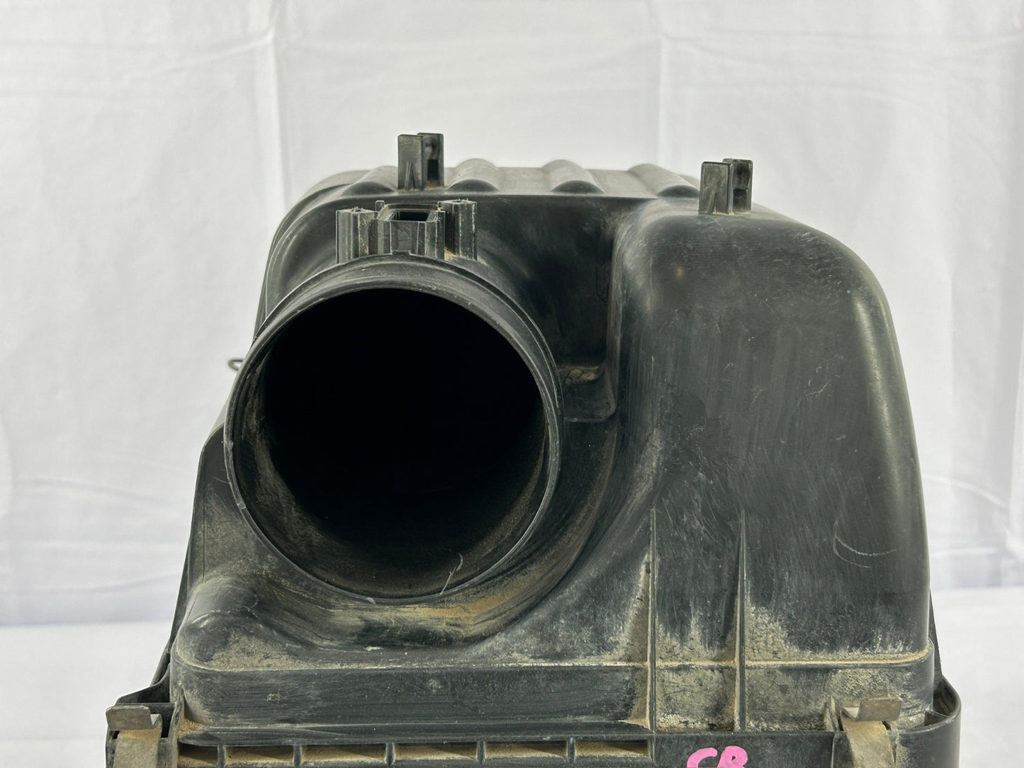 2000-2006 Toyota Tundra Air Filter and Housing Assembly OEM